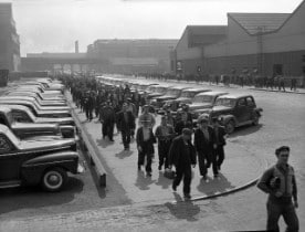 1946 Ford Rouge Complex - shift change
